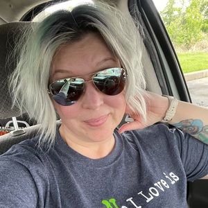 Meet your Posher, Mandi